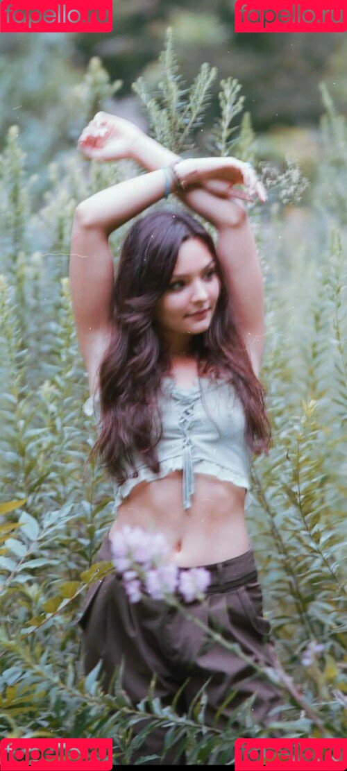 Cassady McClincy Onlyfans Photo Gallery 