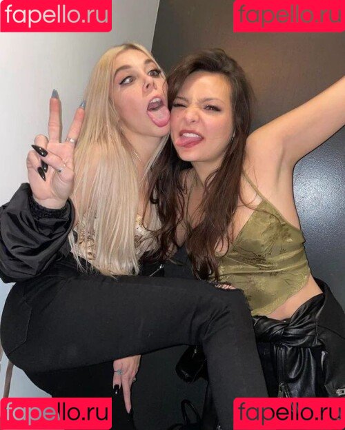 Cassady McClincy Onlyfans Photo Gallery 