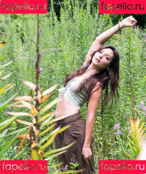 Cassady McClincy Onlyfans Photo Gallery 