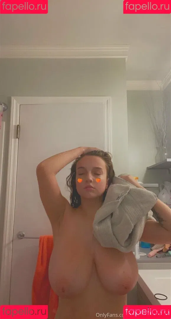 Brooke Mattson Onlyfans Photo Gallery 