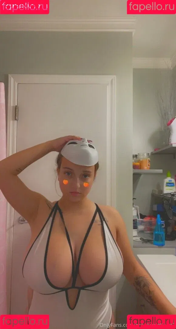 Brooke Mattson Onlyfans Photo Gallery 