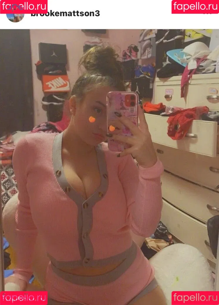 Brooke Mattson Onlyfans Photo Gallery 