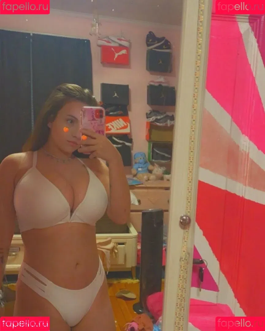 Brooke Mattson Onlyfans Photo Gallery 