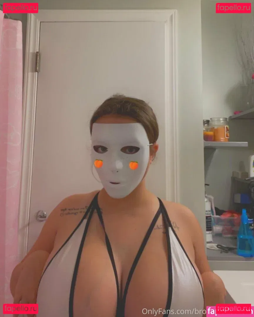 Brooke Mattson Onlyfans Photo Gallery 