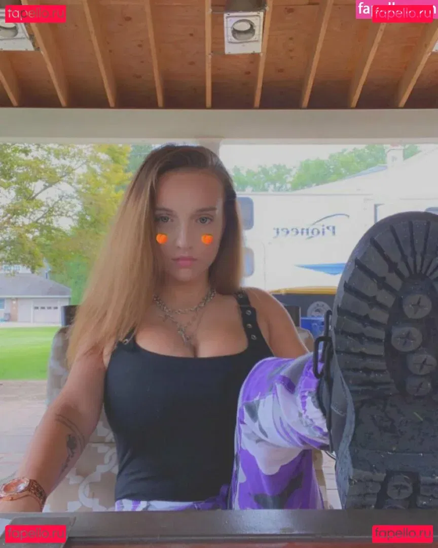 Brooke Mattson Onlyfans Photo Gallery 