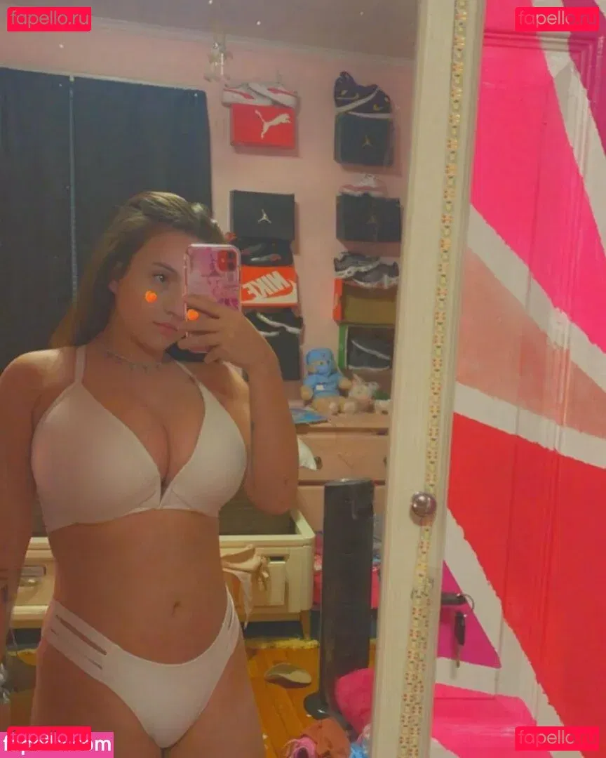 Brooke Mattson Onlyfans Photo Gallery 