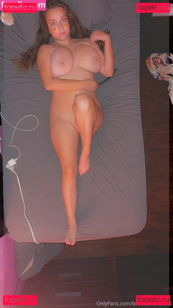 Brooke Mattson Onlyfans Photo Gallery 