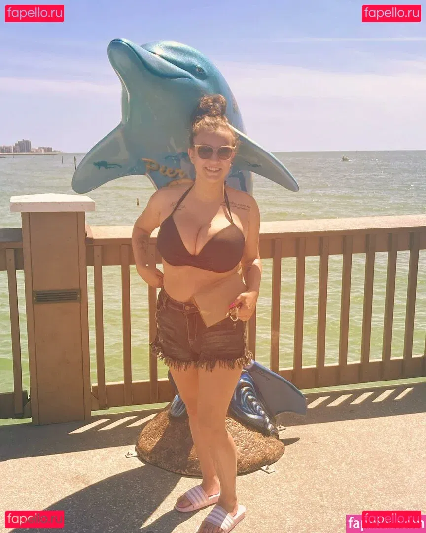 Brooke Mattson Onlyfans Photo Gallery 