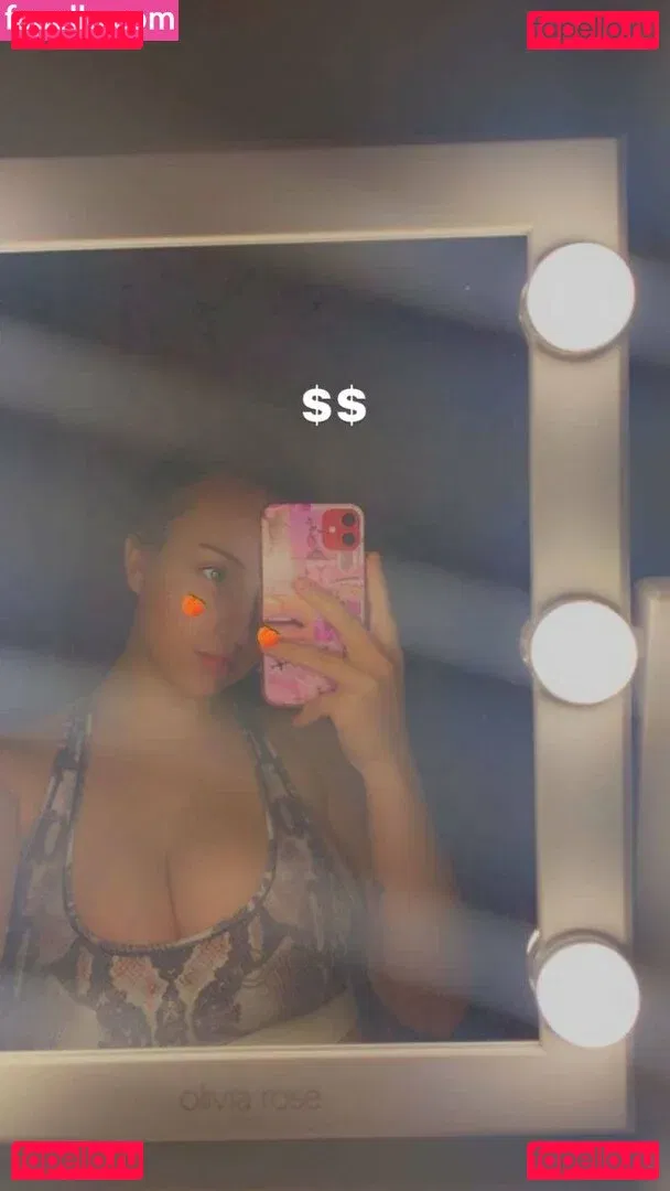 Brooke Mattson Onlyfans Photo Gallery 