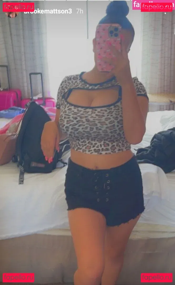 Brooke Mattson Onlyfans Photo Gallery 