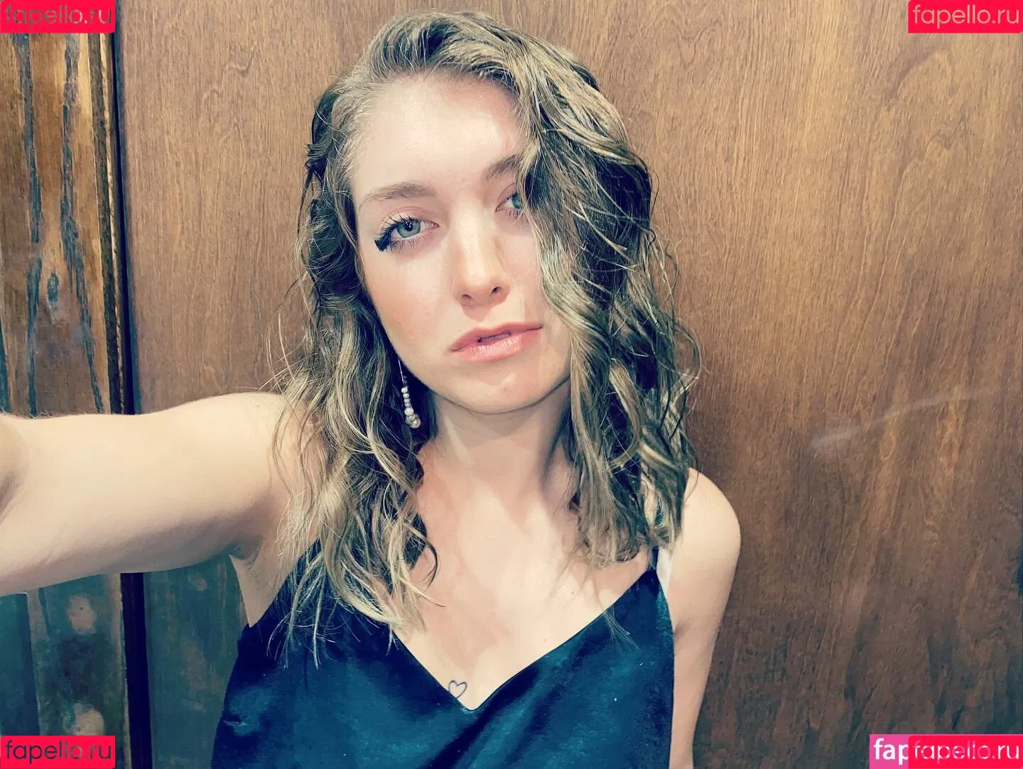 emilyrainey Onlyfans Photo Gallery 