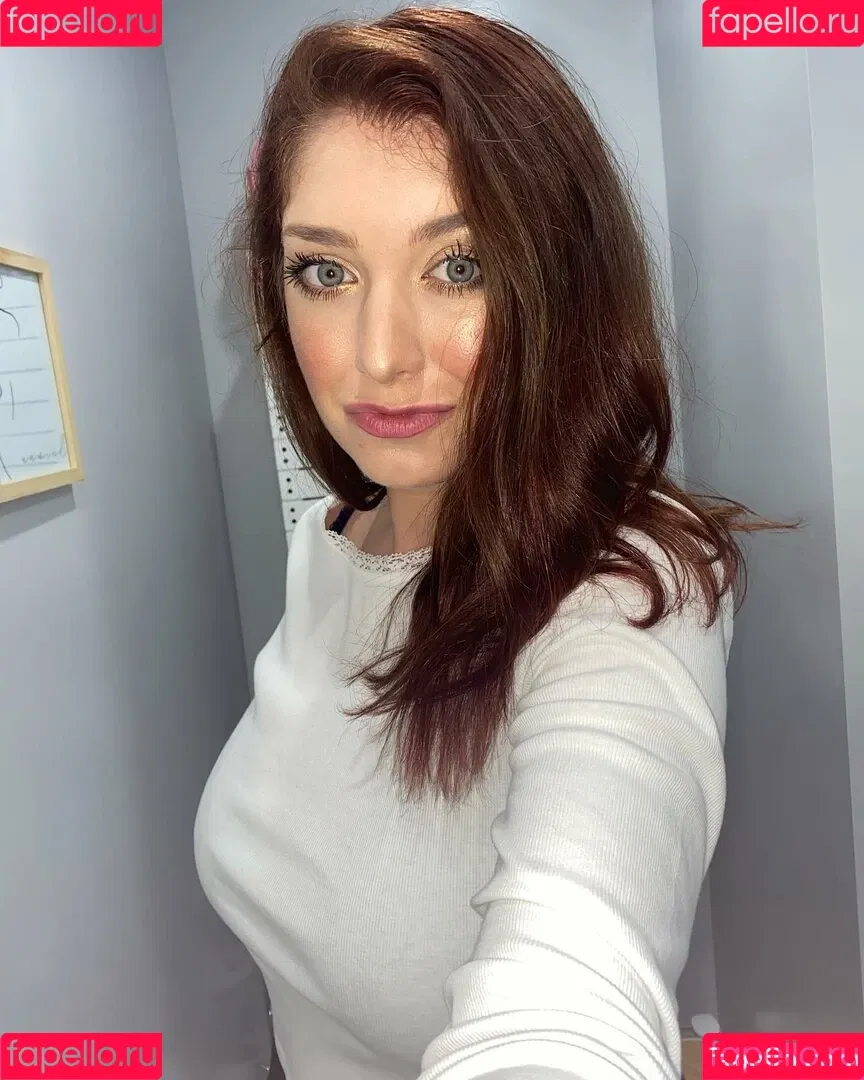 emilyrainey Onlyfans Photo Gallery 