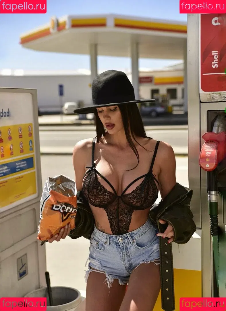 Monika Kinga Onlyfans Photo Gallery 