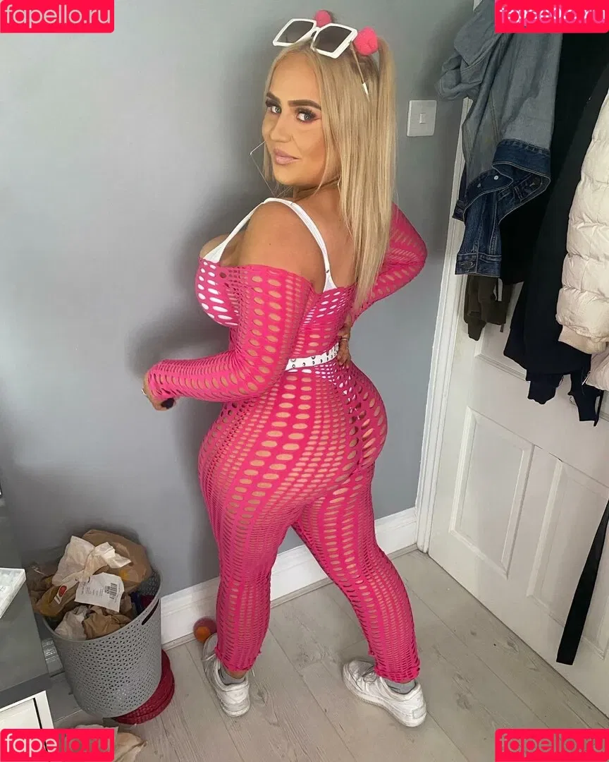 Molly O'Shea Onlyfans Photo Gallery 