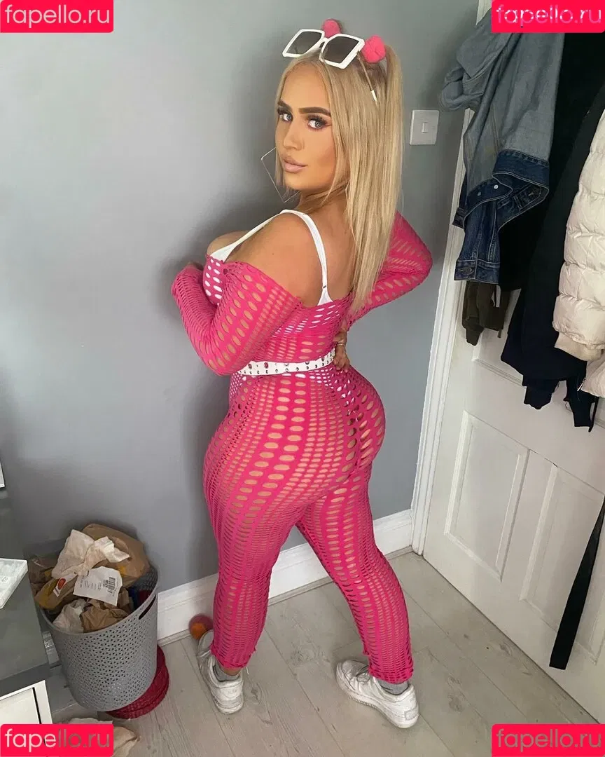 Molly O'Shea Onlyfans Photo Gallery 