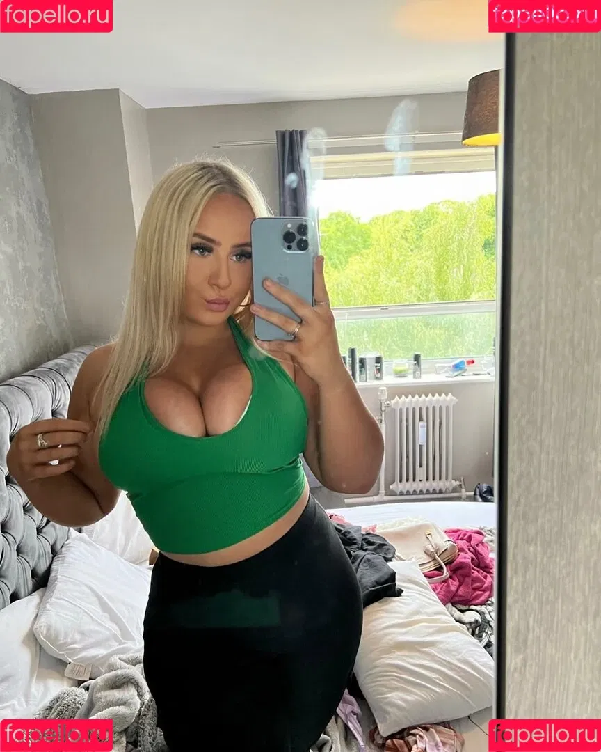 Molly O'Shea Onlyfans Photo Gallery 