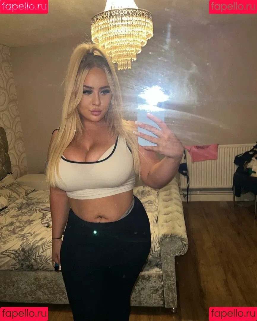 Molly O'Shea Onlyfans Photo Gallery 