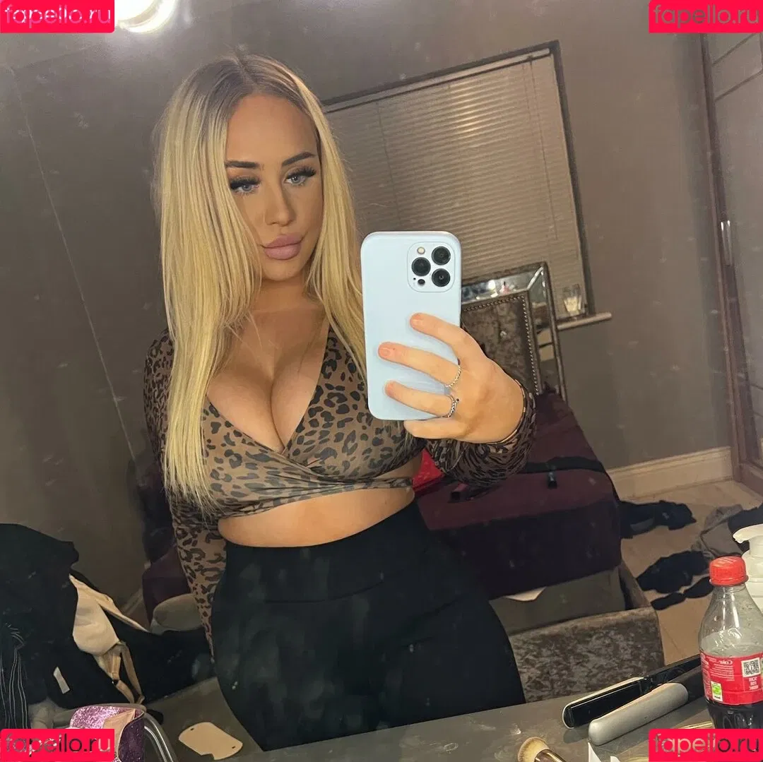 Molly O'Shea Onlyfans Photo Gallery 