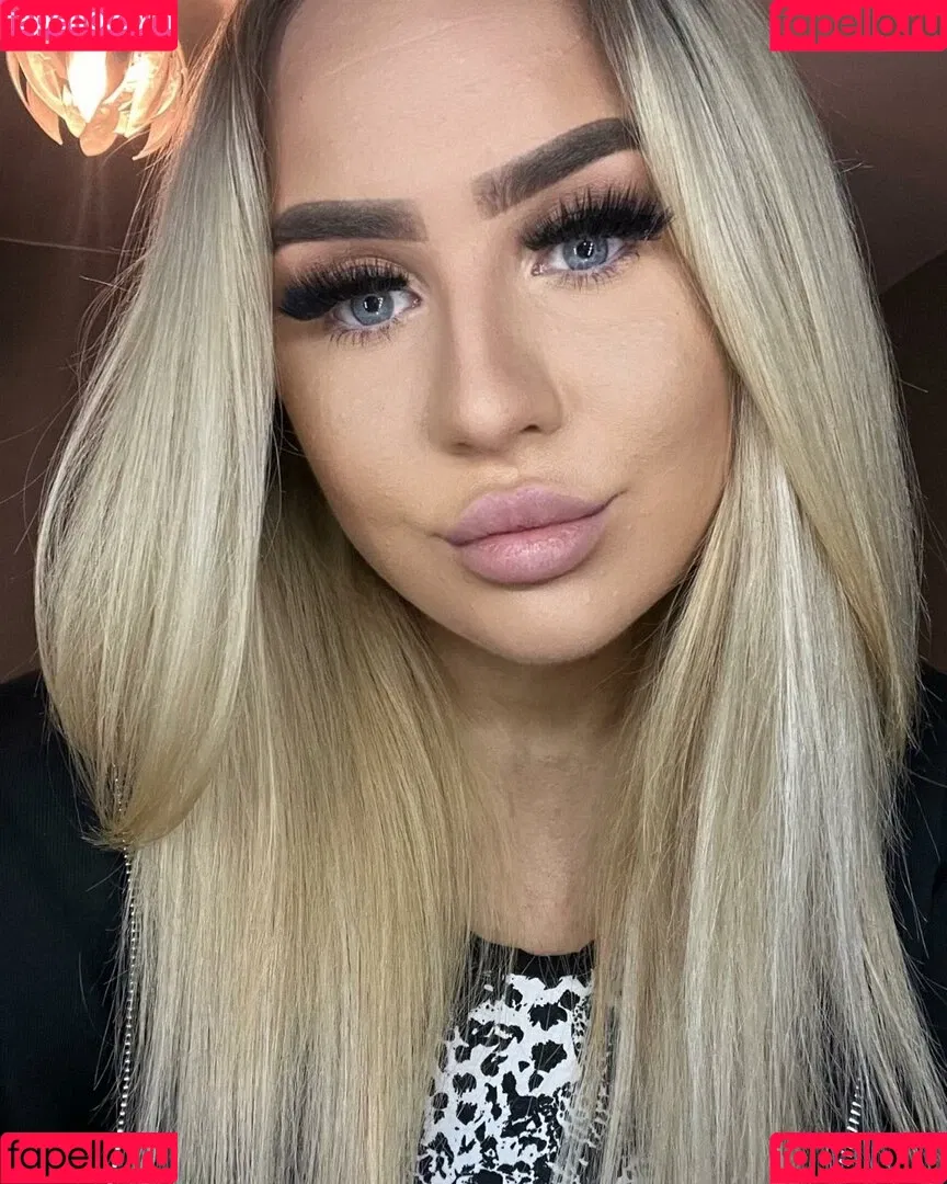 Molly O'Shea Onlyfans Photo Gallery 