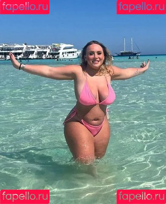 Molly O'Shea Onlyfans Photo Gallery 