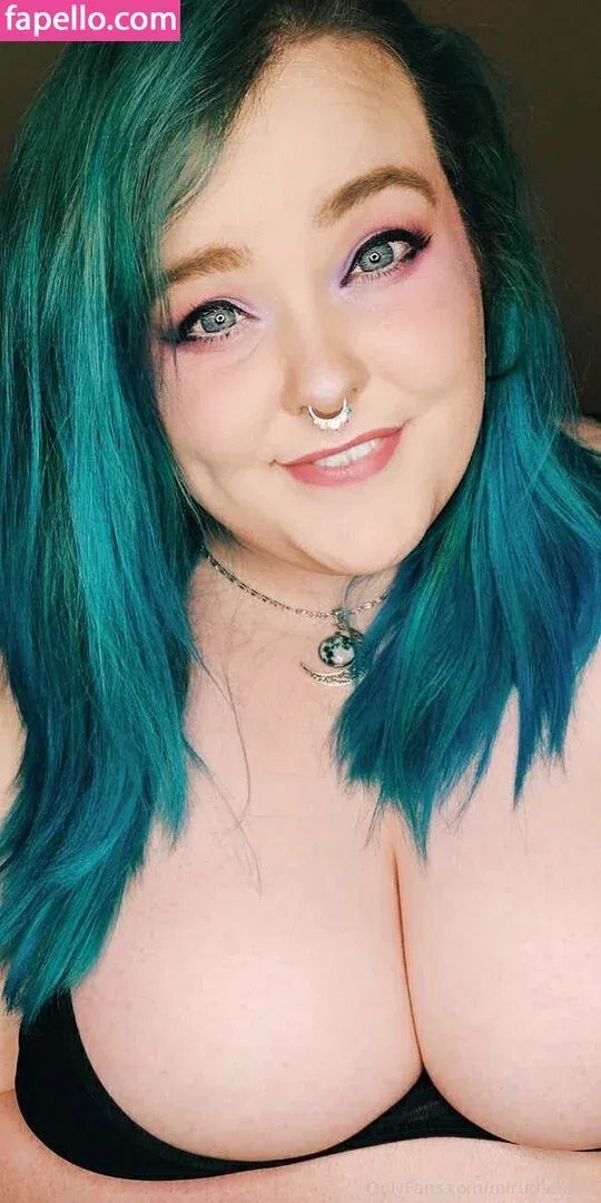 mirutheheru Onlyfans Photo Gallery 