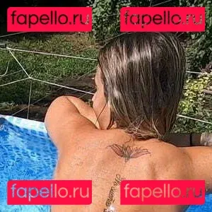 Evelyn Tojo Onlyfans Photo Gallery 