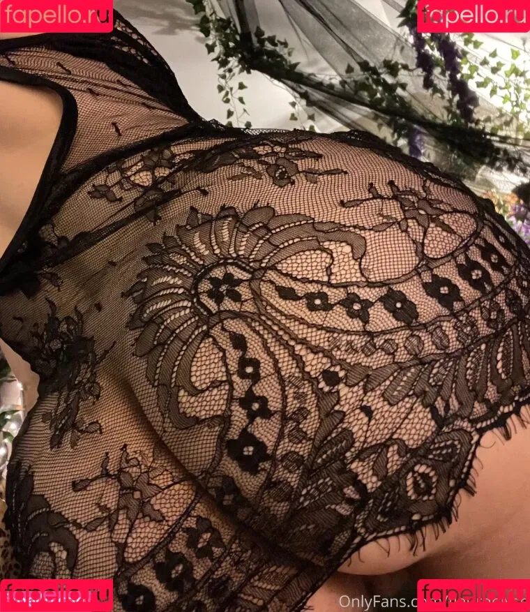Elyse Summer Onlyfans Photo Gallery 