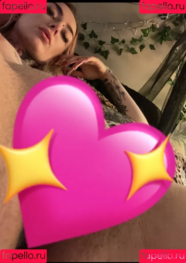 Elyse Summer Onlyfans Photo Gallery 