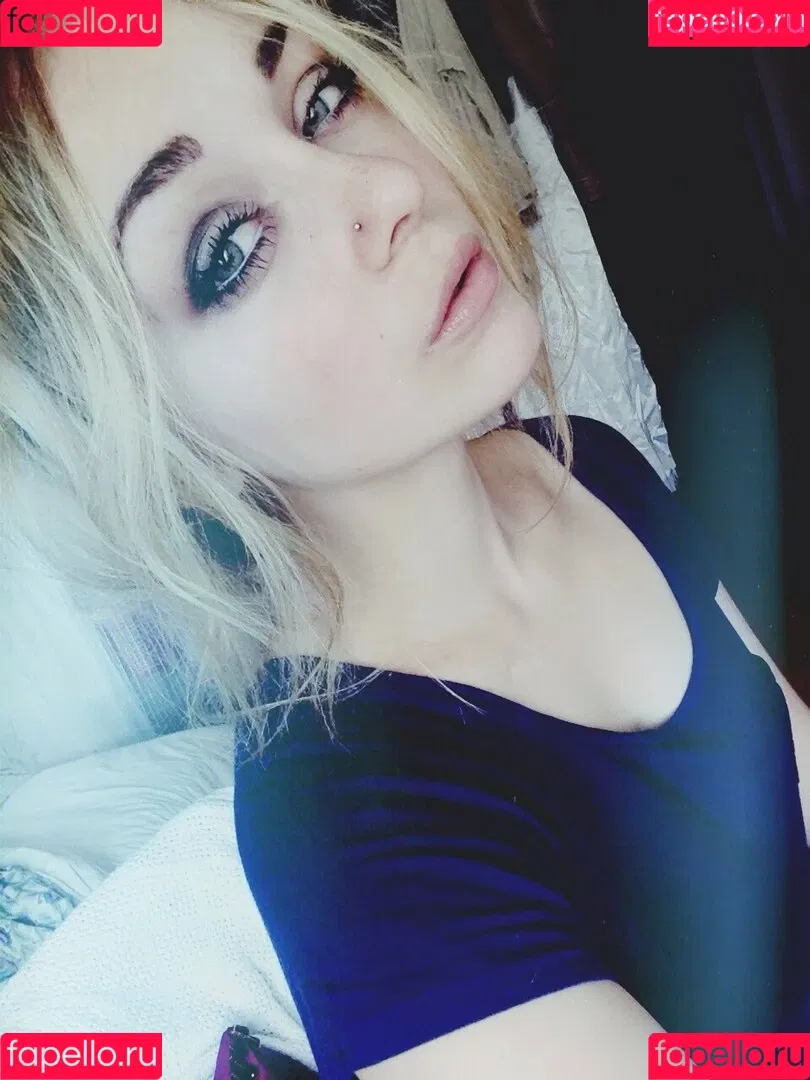 Elyse Summer Onlyfans Photo Gallery 