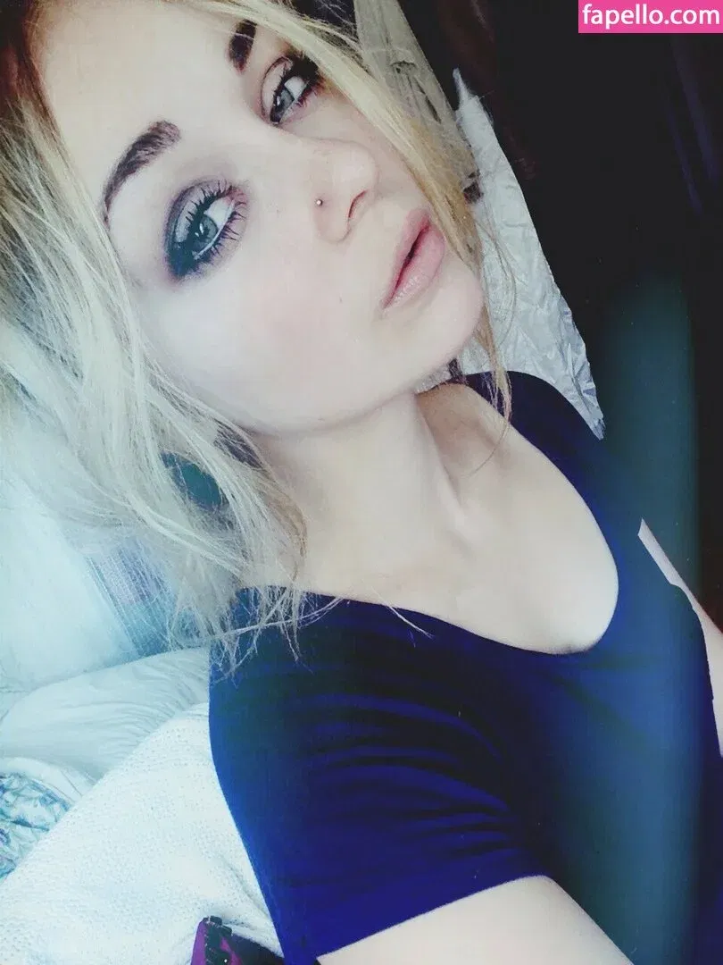 Elyse Summer Onlyfans Photo Gallery 