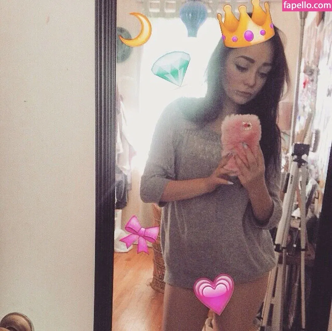 Elyse Summer Onlyfans Photo Gallery 