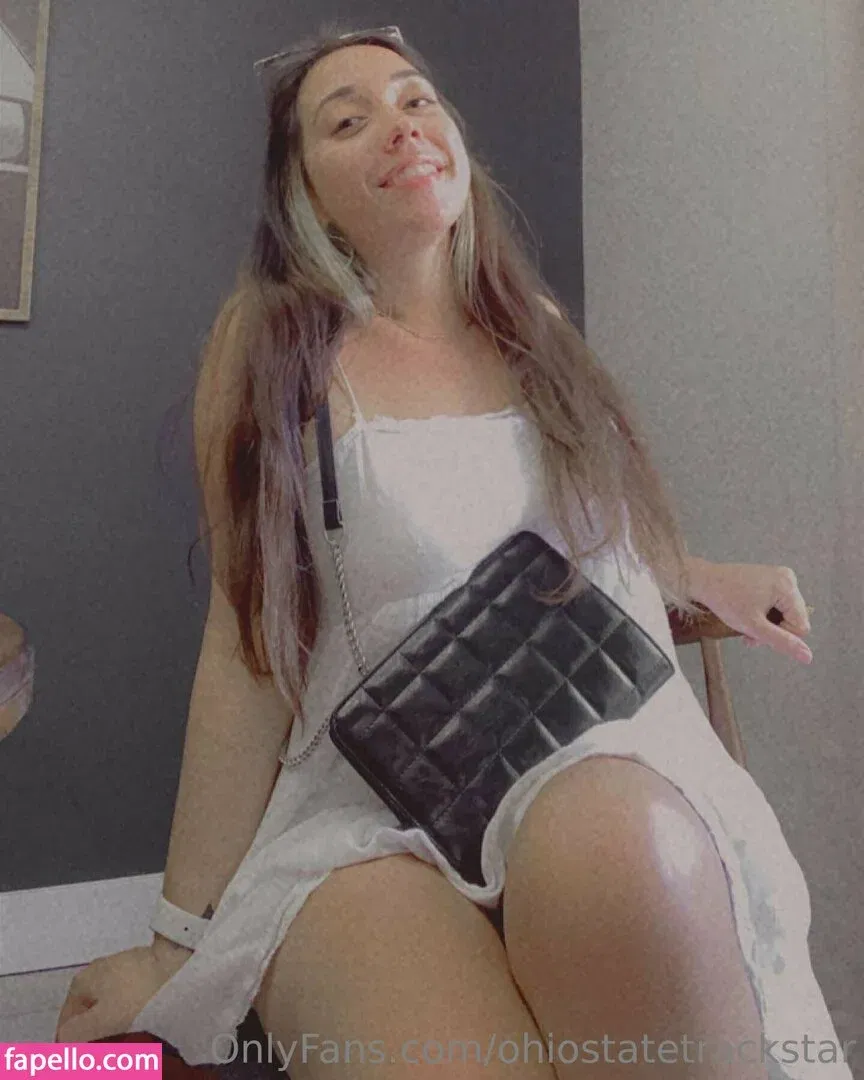 ohiostatetrackstar Onlyfans Photo Gallery 