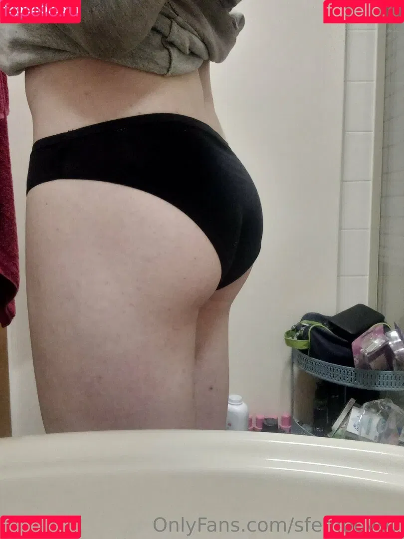 sfemboy97 Onlyfans Photo Gallery 