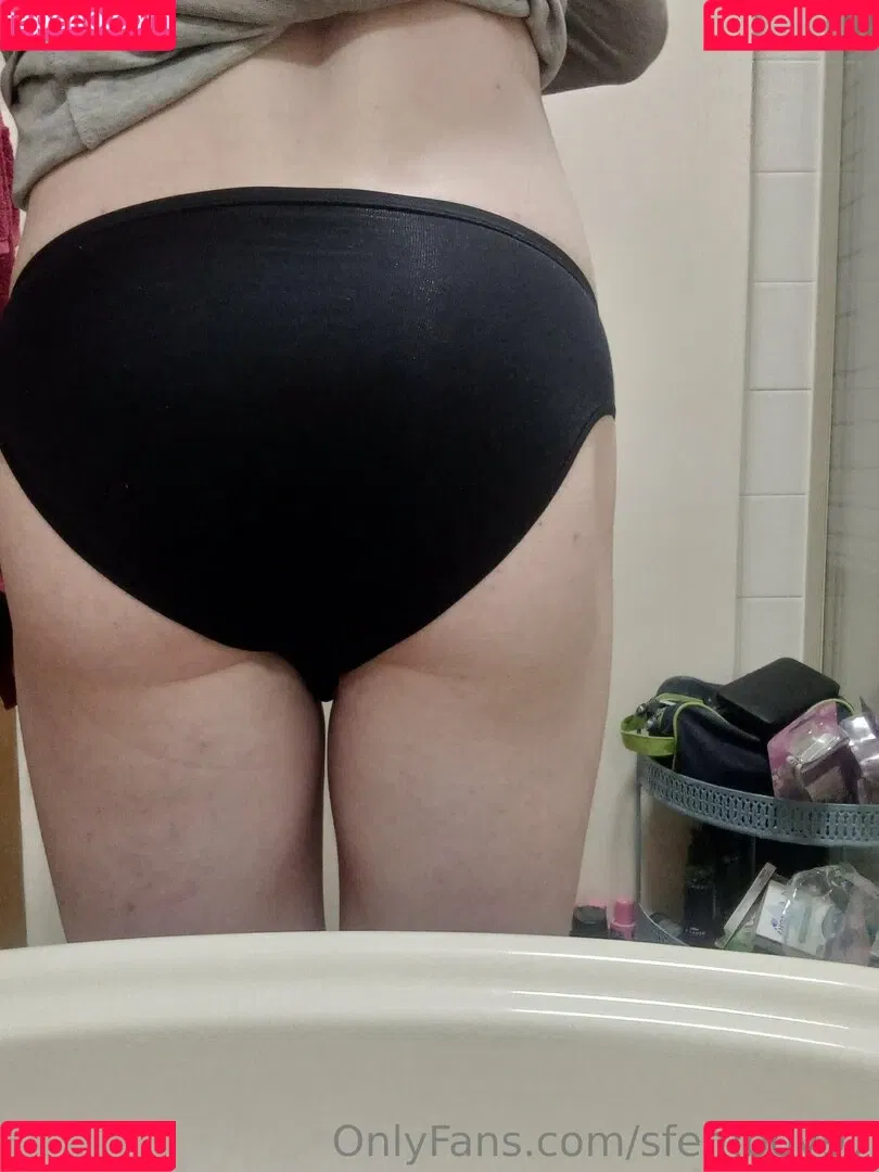 sfemboy97 Onlyfans Photo Gallery 