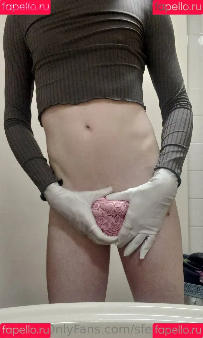 sfemboy97 Onlyfans Photo Gallery 