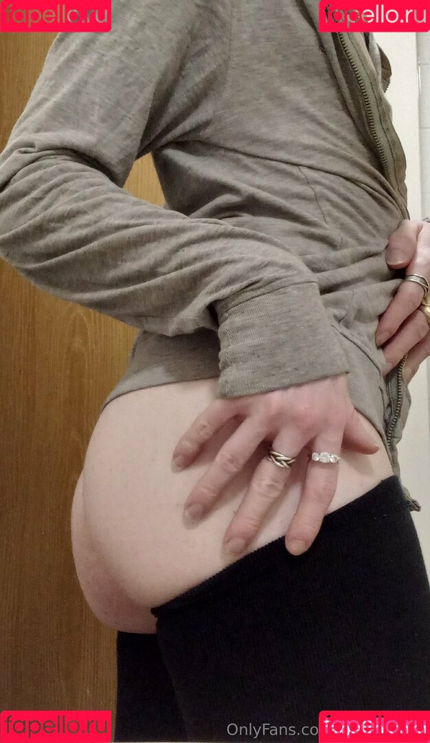 sfemboy97 Onlyfans Photo Gallery 