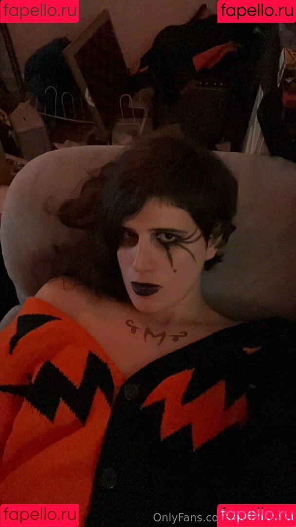 sfemboy97 Onlyfans Photo Gallery 