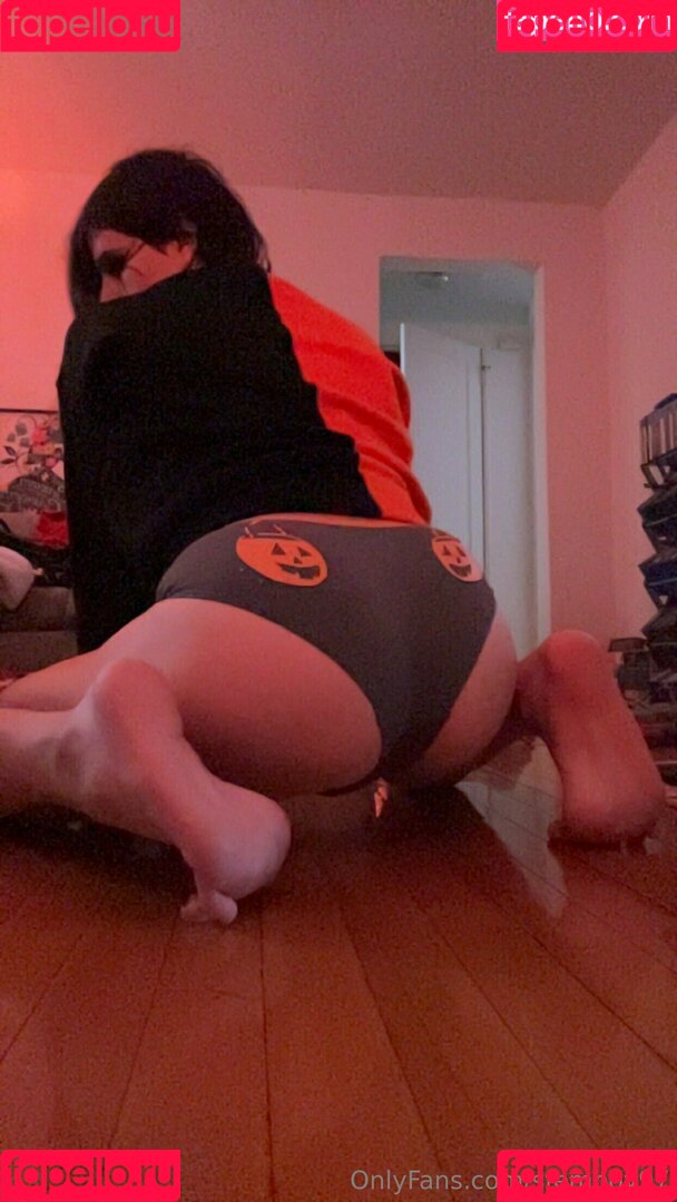 sfemboy97 Onlyfans Photo Gallery 