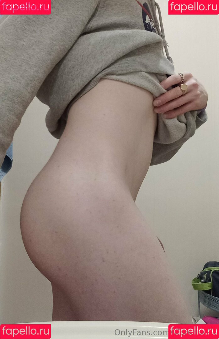 sfemboy97 Onlyfans Photo Gallery 