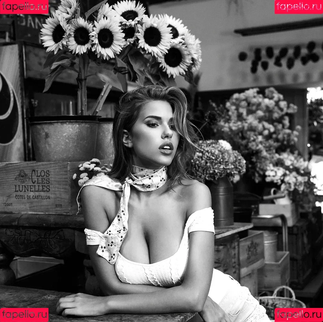Kara Del Toro Onlyfans Photo Gallery 