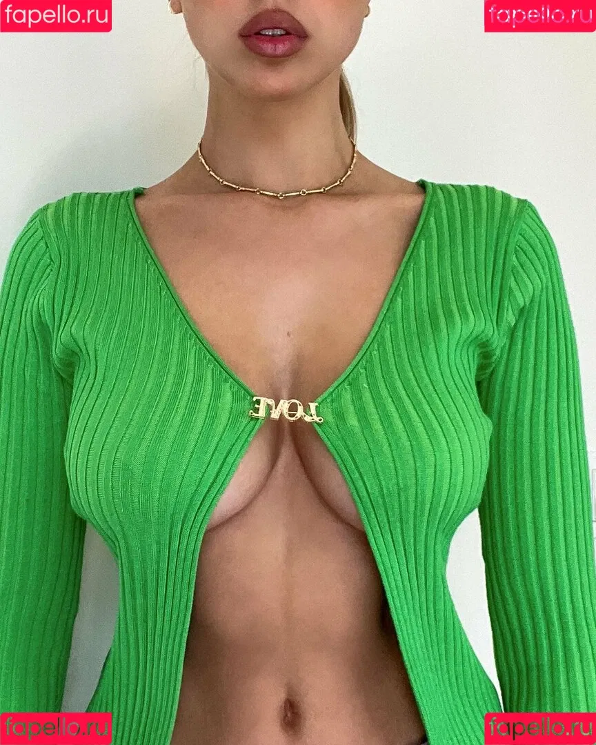 Kara Del Toro Onlyfans Photo Gallery 
