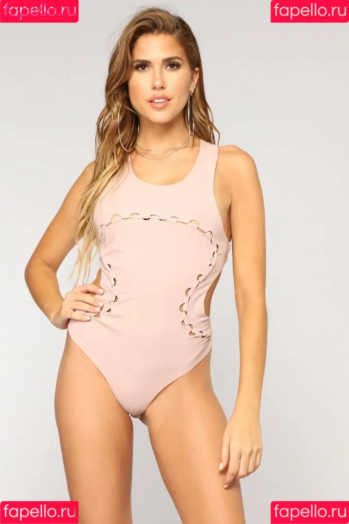 Kara Del Toro Onlyfans Photo Gallery 