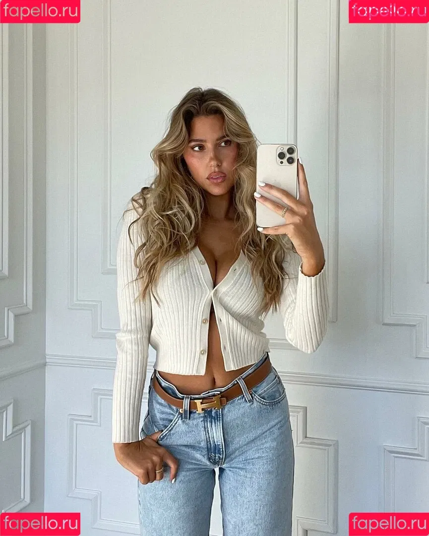 Kara Del Toro Onlyfans Photo Gallery 