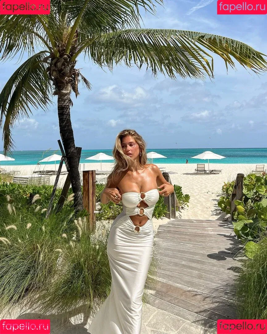 Kara Del Toro Onlyfans Photo Gallery 