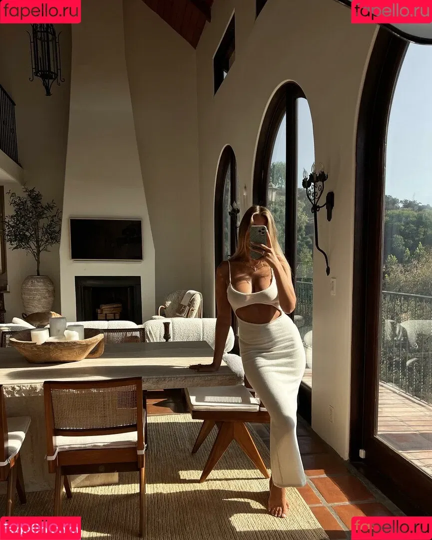 Kara Del Toro Onlyfans Photo Gallery 