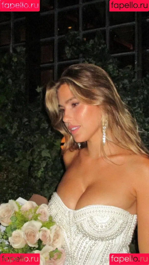 Kara Del Toro Onlyfans Photo Gallery 