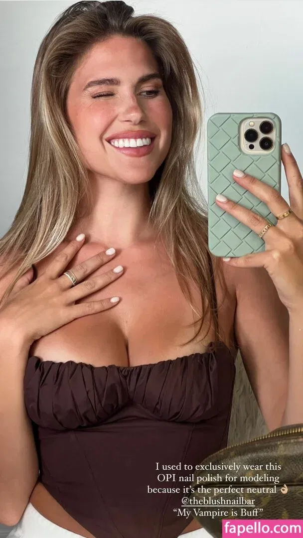 Kara Del Toro Onlyfans Photo Gallery 