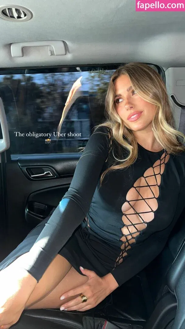Kara Del Toro Onlyfans Photo Gallery 