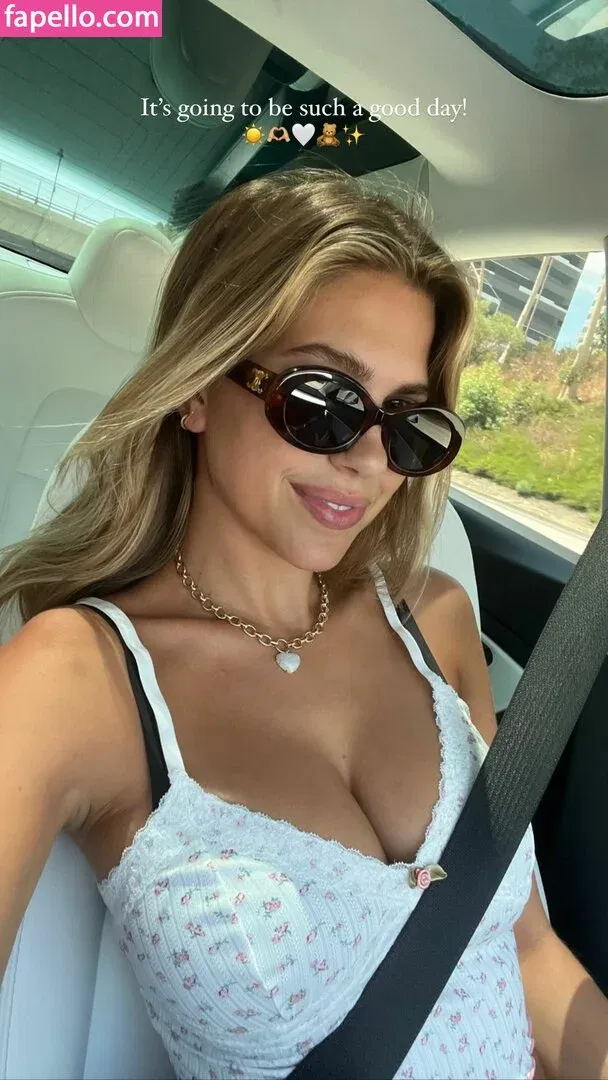 Kara Del Toro Onlyfans Photo Gallery 