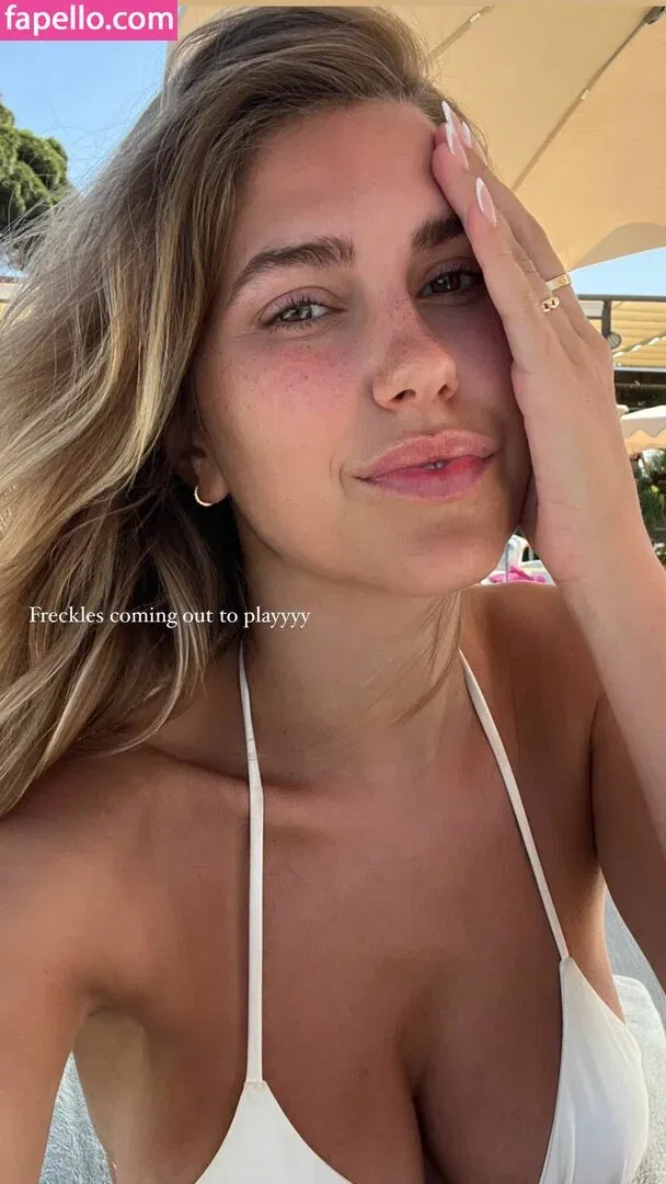 Kara Del Toro Onlyfans Photo Gallery 